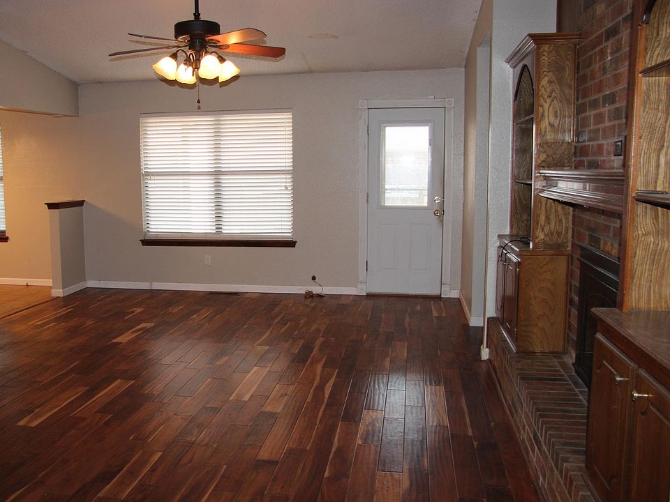1st image of 10628 S McKinley Ave