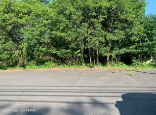 390 Route, Cresco, PA 18326