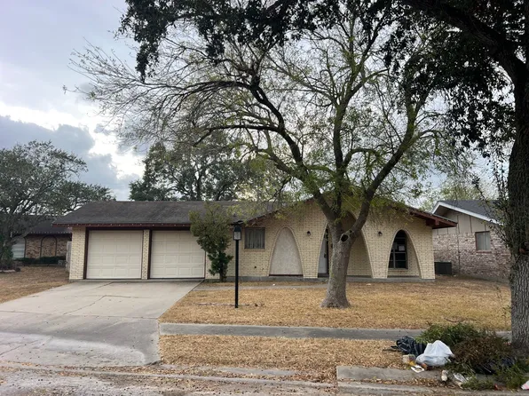 1717 Mildred St, Kingsville, TX 78363