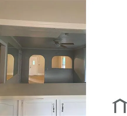 4 bed, 1248 sqft, $2,025 — Photo 4