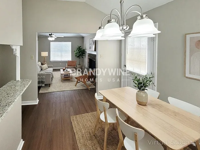 5962 Cottage Hill Dr — Photo 2