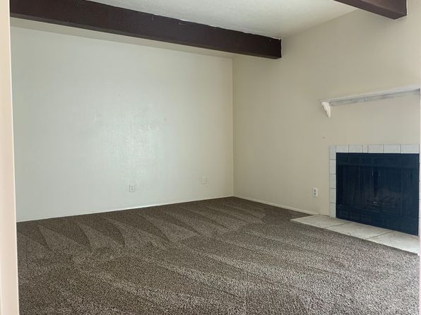 319 General Marshall St NE APT 4