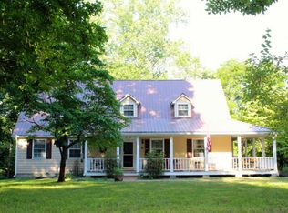 1880 Grays Bend Rd, Centerville, TN 37033