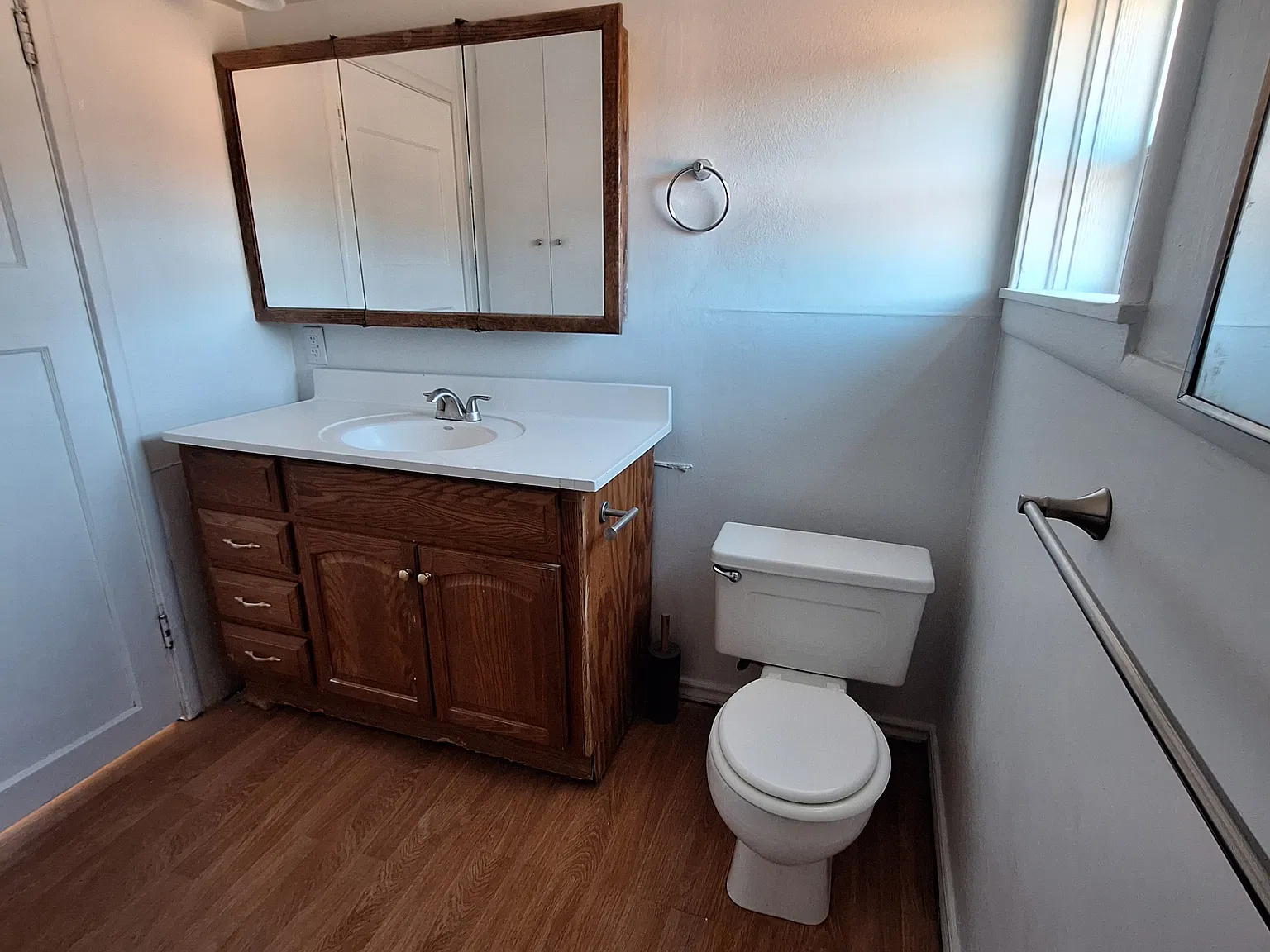 371 Luddy Ln — Photo 2