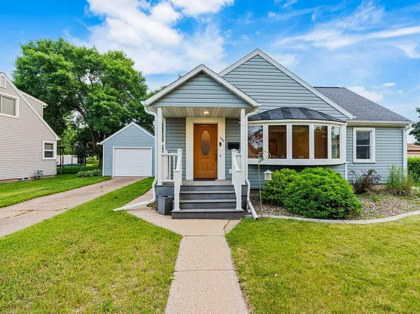 1906 22nd STREET SOUTH South, La Crosse, WI 54601