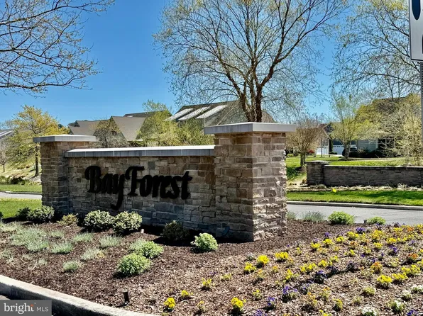 36357 Redstart Ct, Ocean View, DE 19970