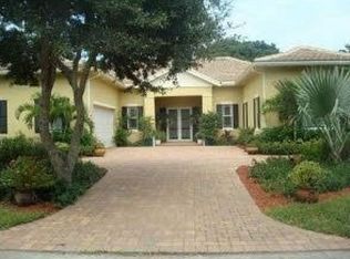 9980 SE Canary Palm Way, Tequesta, FL 33469