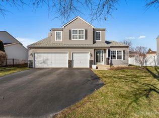 1962 Southfield Dr, Bartlett, IL 60103