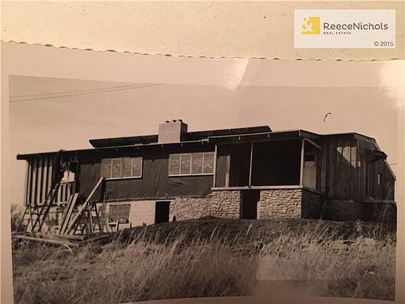 2nd image of 7618 Mohawk Dr