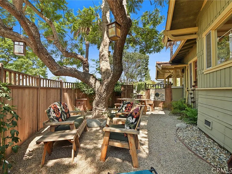 773 Orizaba Ave — Photo 37