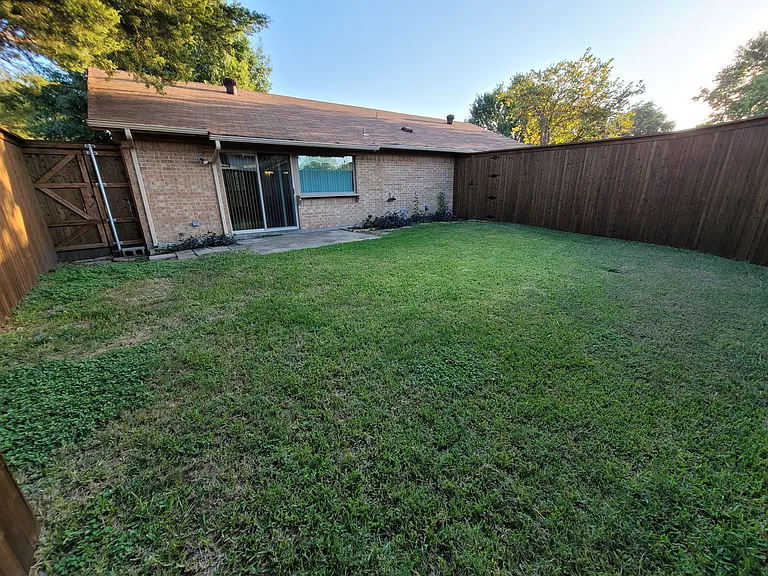 629 Perdido Dr — Photo 7