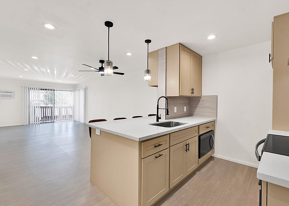1st image of 20234 Cantara St Unit 275