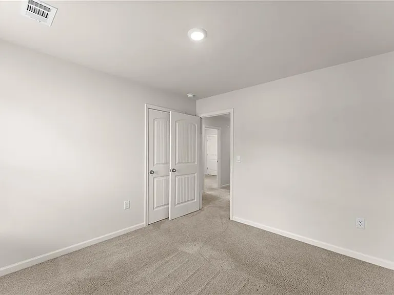 300 Stoneybrook Dr — Photo 31