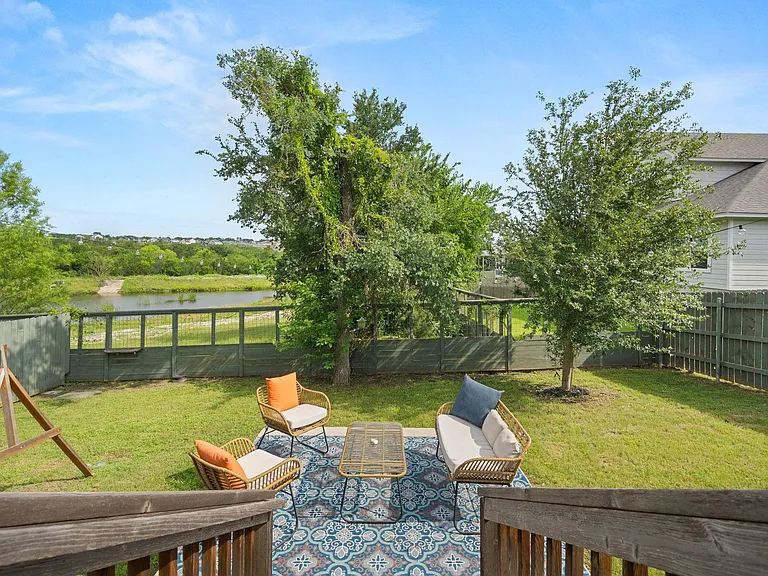 9909 Dalliance Ln — Photo 27