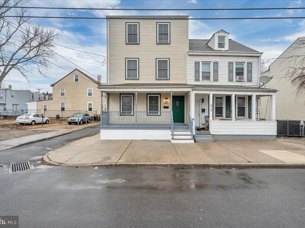 213 Mercer St, Gloucester City, NJ 08030