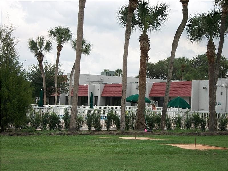 2nd image of 3353 Trophy Blvd