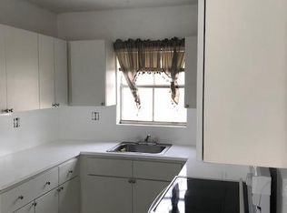 1221 NW 42nd St, Miami, FL 33142