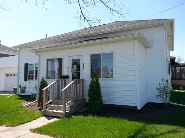 210 Blaine St, Merrill, WI 54452
