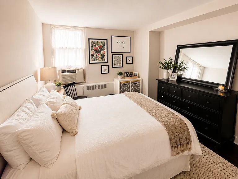 3950 N Lake Shore Dr #2027 — Photo 10