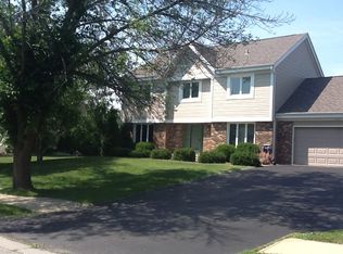 5246 Pepper Dr, Rockford, IL