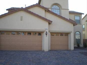 1st image of 6933 Puertollano St