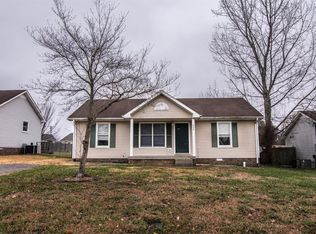 800 Princeton Cir, Clarksville, TN 37042