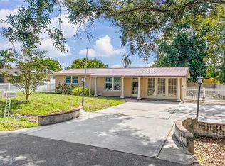 6015 Richard Pl, Sarasota, FL 34231
