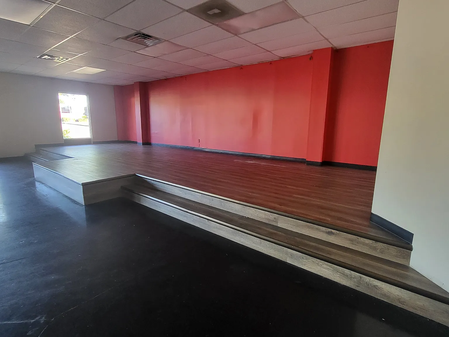 6001 Bartlett Center Dr - 1 & 2 — Photo 2