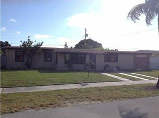 10900 SW 41st Ter, Miami, FL 33165