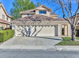 7571 Santa Lucia St, Fontana, CA 92336