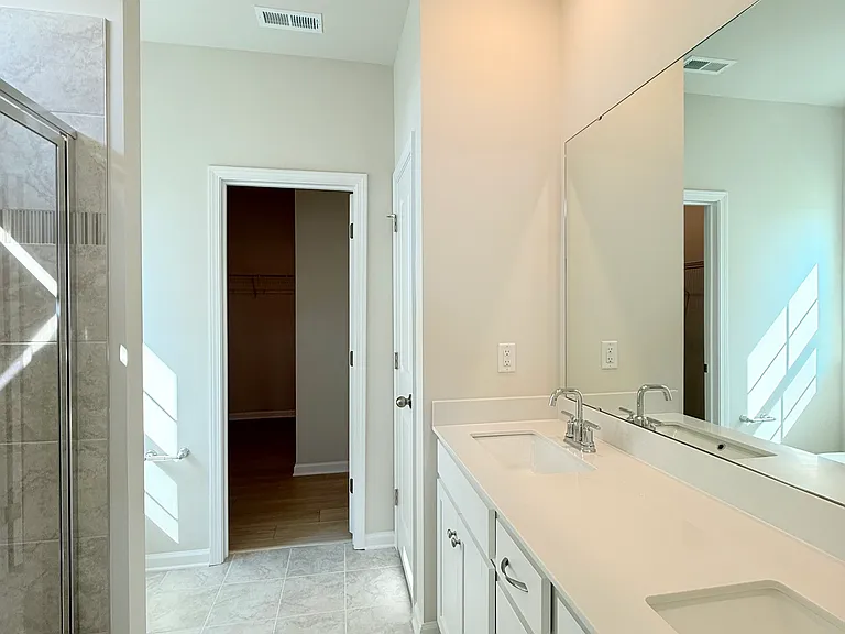 6271 Fairfax Ct — Photo 12