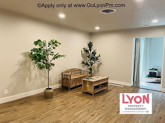 4th image of 6101 Villa Capri Ct