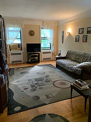 Sold by High Class Realty SB LLC