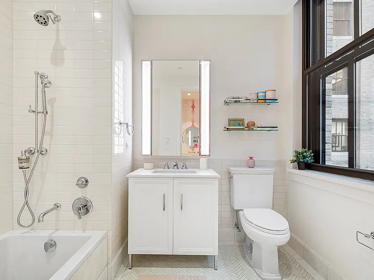 100 Barclay St #12K — Photo 11