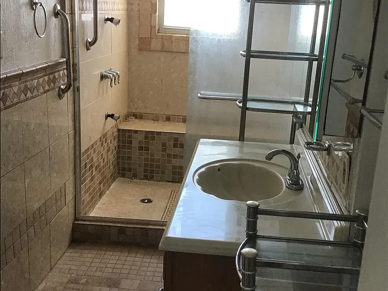 123 N Cornwall Ave #2 — Photo 6