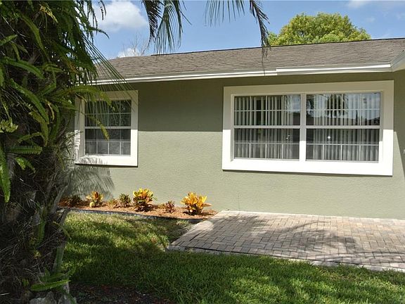 3rd image of 7482 Betty St