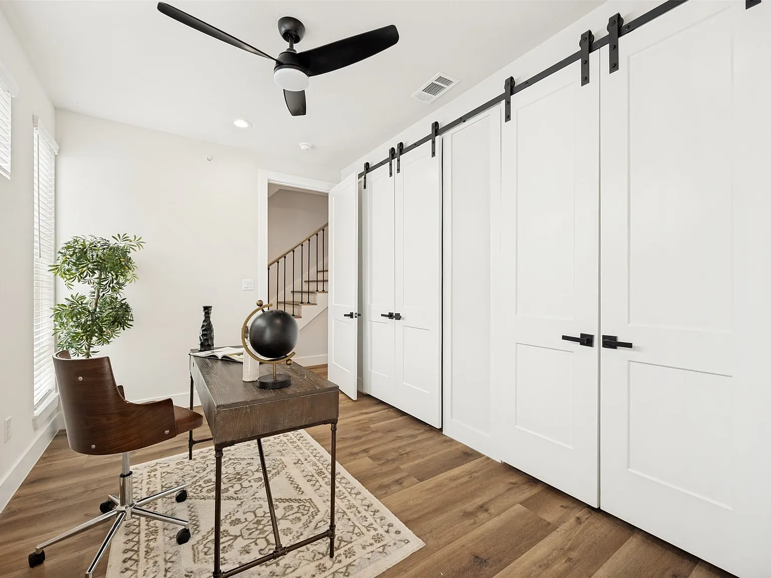 2 bed, 2.5 bath, 1533 sqft, $3,400 — Photo 1