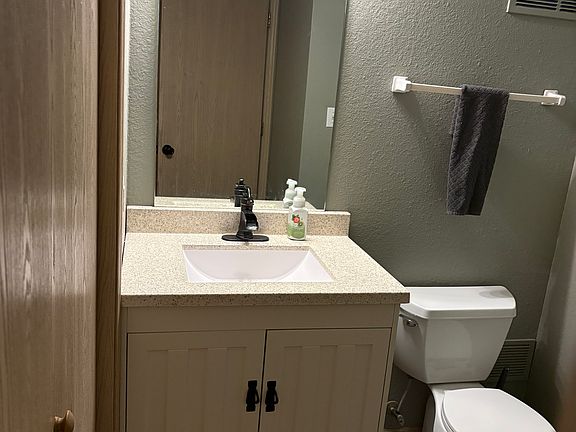 5th image of 1282 NW Phelps Ct