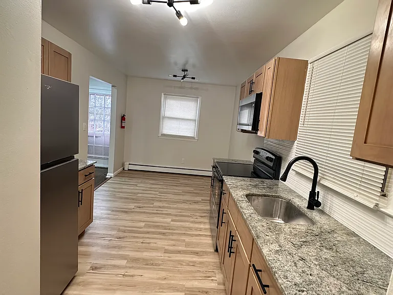 4 Colletti Ter — Photo 14