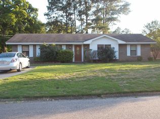 424 Rosedon Dr, Montgomery, AL 36116