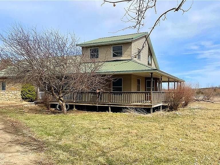 1st image of 5683 Botkin Rd
