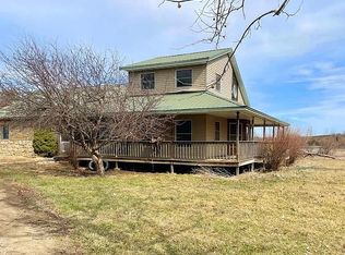5683 Botkin Rd, Blue Mound, KS 66010