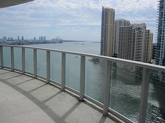 5th image of 300 S Biscayne Blvd #T-3708