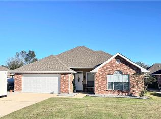 204 Hawthorn Dr, Luling, LA 70070