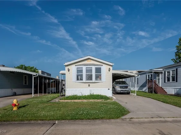 34450 Euclid Ave #8, Willoughby, OH 44094