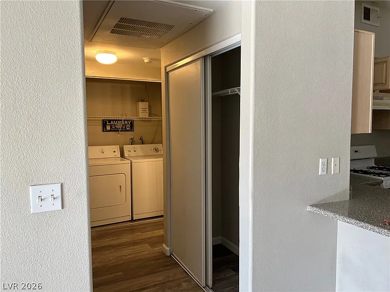 5650 E Sahara Ave #2026 — Photo 15