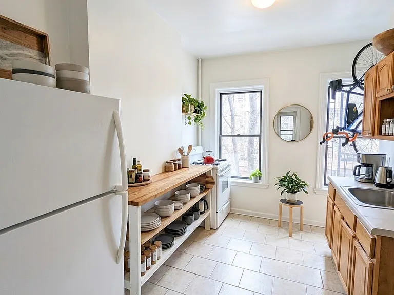 106 Steuben St #3L — Photo 5