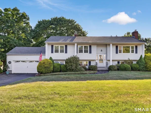 396 Village Street, North Branford, CT 06472