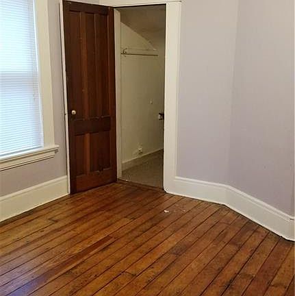 2nd image of 449 Wood Ave #451