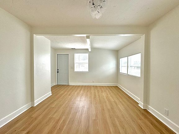 4th image of 1751 29th Ave N